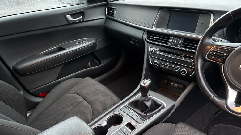 Kia Optima 1.7 CRDi ISG 2 5dr Diesel Estate